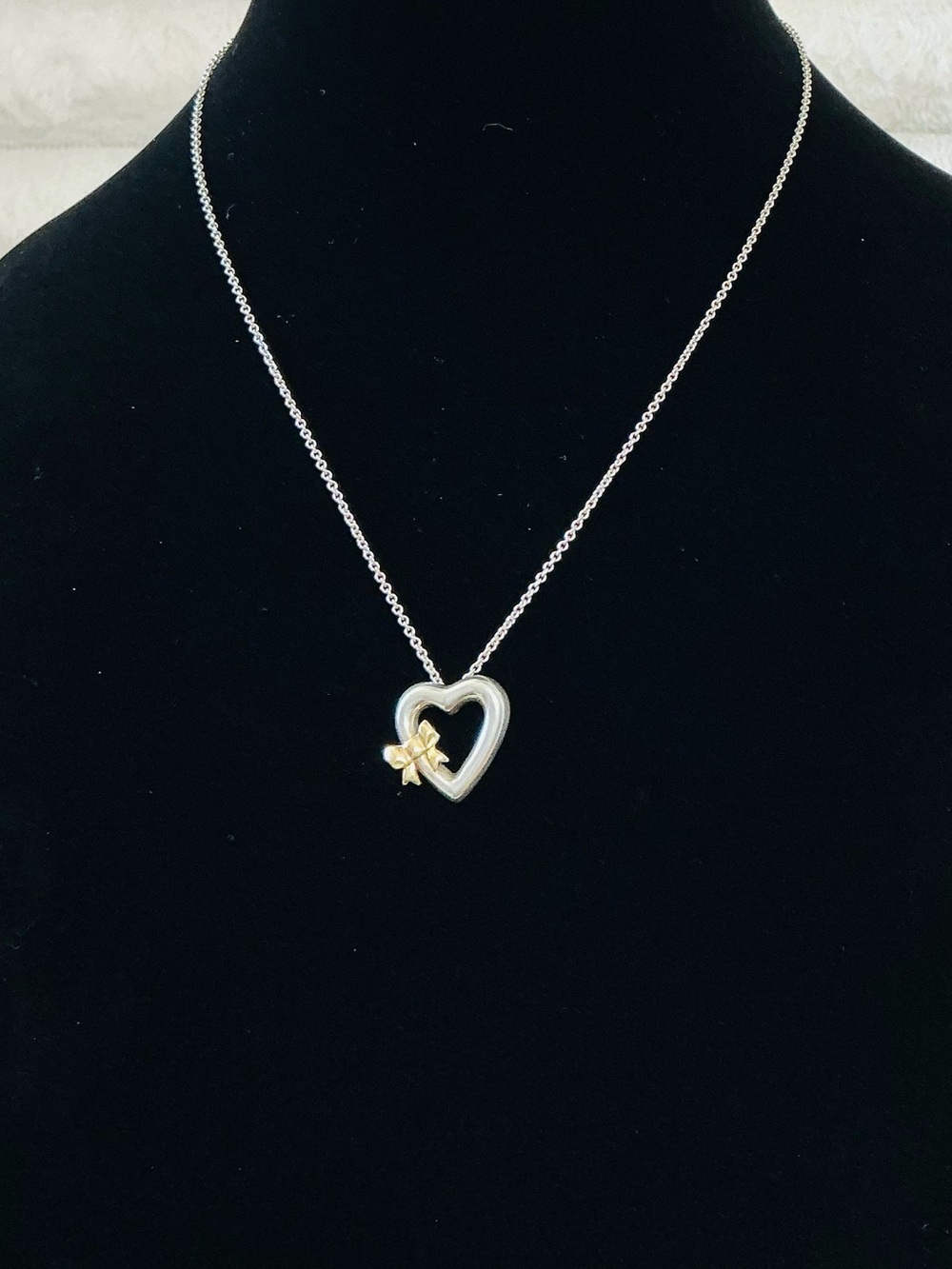 Tiffany & Co Two-Tone 925 Silver and 18K (750) Gold Bow Heart Pendant Necklace